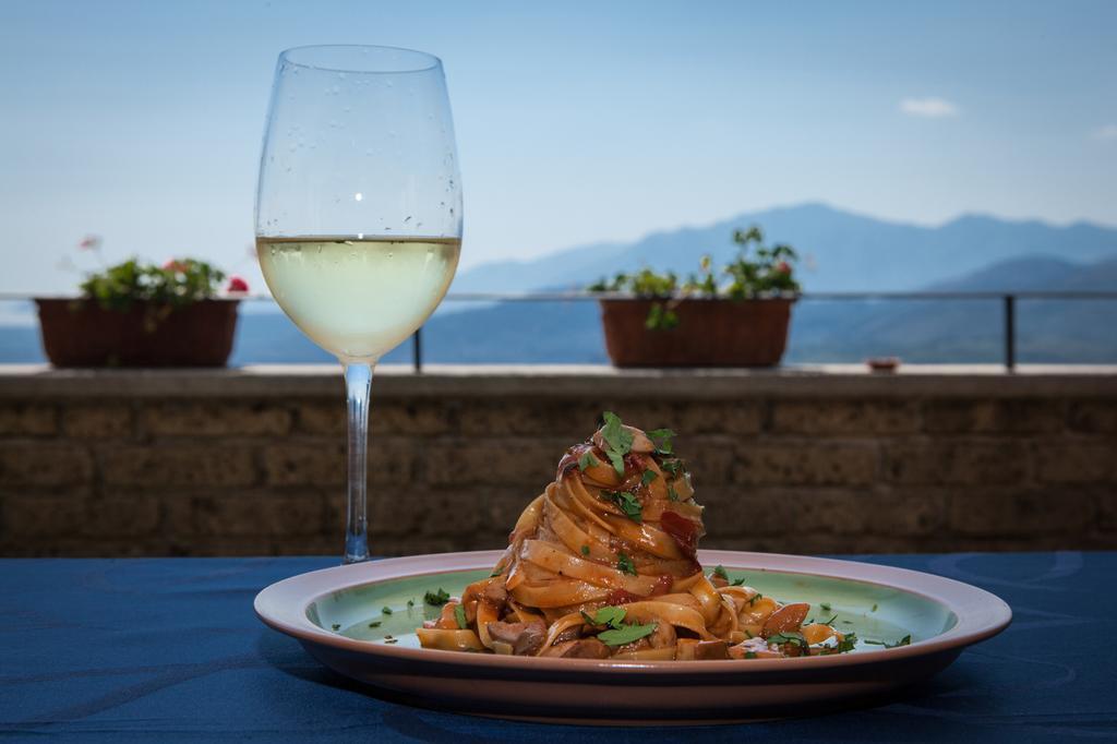 Agriturismo La Molara سيسا أورونكا المظهر الخارجي الصورة